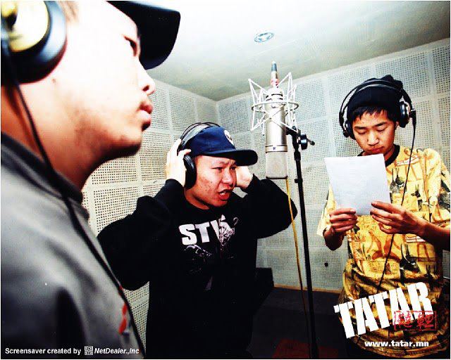 “Татар” хамтлаг эргэн нэгдэж “Нөлөөллөөс дээгүүрт” хэмээх цомог гаргажээ